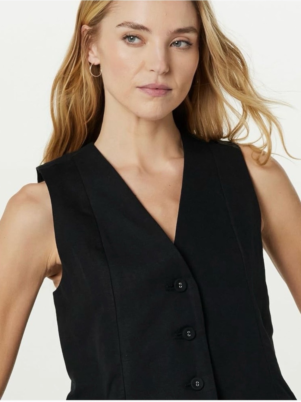 Classic Black Sleeveless Button-Front Vest